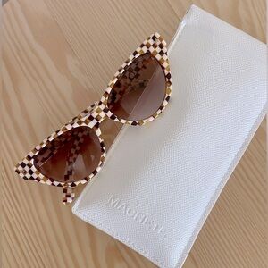 Machete Suzy Sunglasses in Tortoise Checker